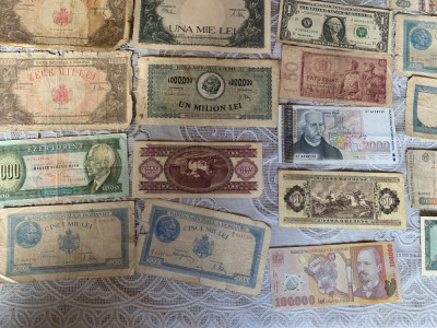 Vand colectie de bancnote si monede foto