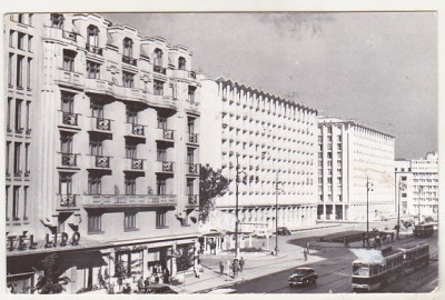 bnk cp Bucuresti - Pe b-dul g-ral Magheru - circulata foto