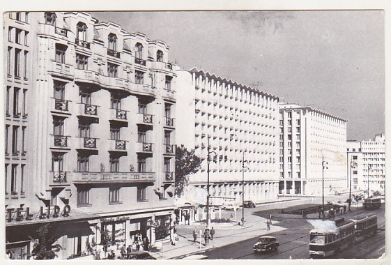 bnk cp Bucuresti - Pe b-dul g-ral Magheru - circulata