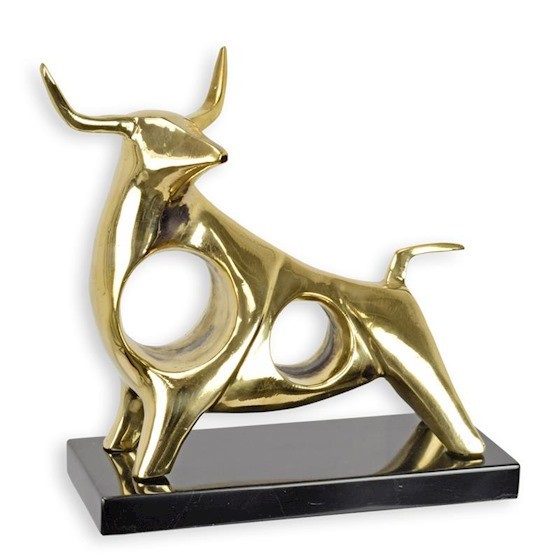 Taur-statueta moderna din bronz cu un soclu din marmura TBE-49