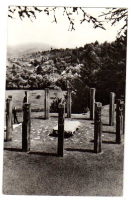 SATUL MOISEI MONUMENTUL EROILOR SCULPTOR GHEZA VIDA foto