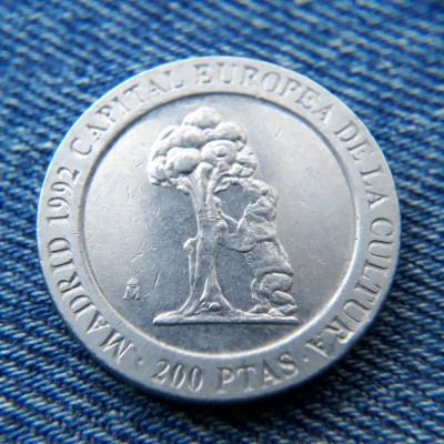 1L - 200 Pesetas 1992 Spania / Madrid capitala culturala europeana comemorativa foto