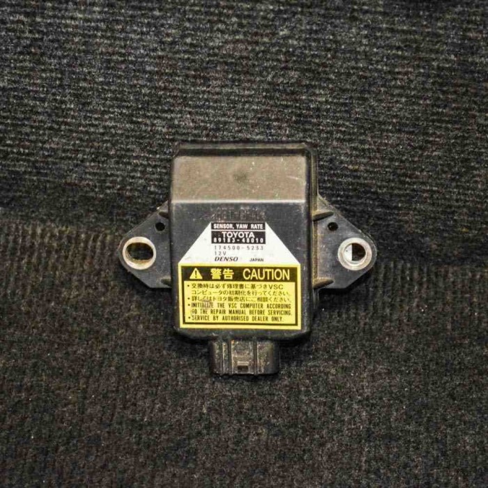 Senzor de accelerație TOYOTA PRIUS Hatchback _W2_ 2004 OEM: 89183-48010,174500-5233 | 1485659