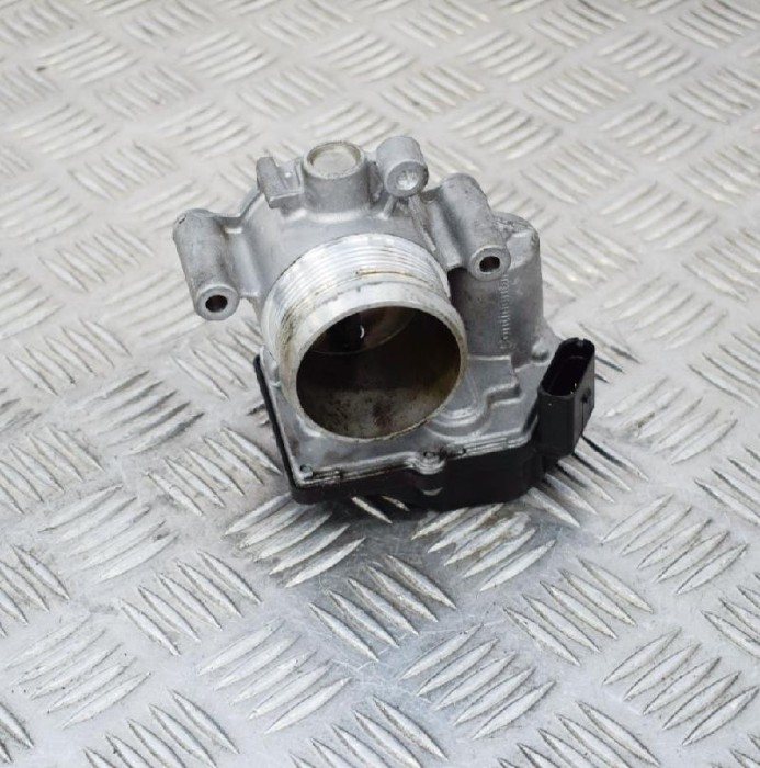 Corp clapetă AUDI A4 Avant 8K5, B8 2013 OEM: 03L128063AC 3375425