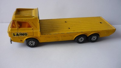 MACHETA AUTO ENGLAND foto