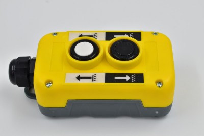 Telecomanda 2 butoane 2xNO lifturi hidraulice Bar Cargolift foto