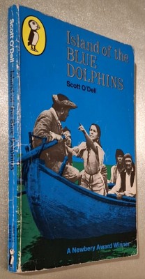 VINTAGE Island of the Blue Dolphins - Scott O&amp;#039;Dell * Awarded the 1960 Newbery Medal in American literature for children, Puffin/Penguin Books, 1966 foto