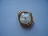 Ceas dame mecanic sovietic Zaria 17 jewels, defect, cheita blocata, Analog, Casual, Placat cu aur