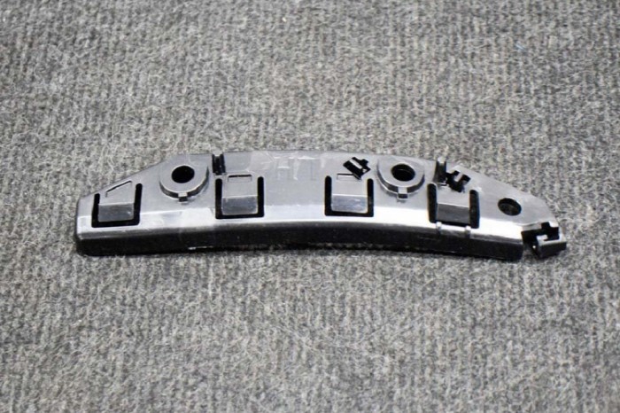 Suport bara de protecție st&acirc;nga față TESLA MODEL 3 2019 OEM: 1084181-00-E 11390327