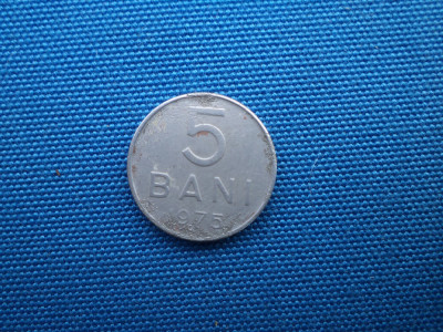 5 BANI 1975 REBUT CE A CIRCULAT PE REVERS SURPLUS DE METAL / F RAR foto