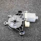 Motor macara geam ușă dreapta spate VW TIGUAN AD1 2017 OEM: 5Q0959802A0130822714 3675932