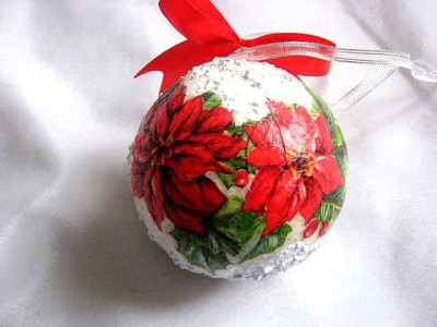Glob brad cu Mos Craciun , glob ornament sarbatori iarna 29923 foto