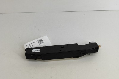 Amplificator de antena TESLA MODEL Y 2022 OEM: 1585601-00-E 26252250 foto
