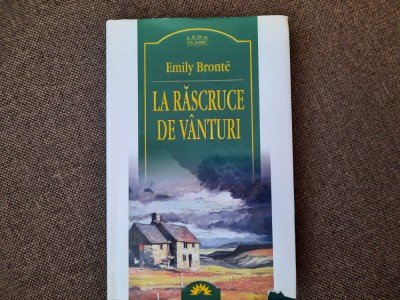 Emily Bronte - La rascruce de vanturi EDITIE DE LUX LEDA foto