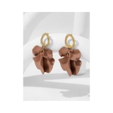 Cumpara ieftin Cercei cu Petale, Tawny, Maro - 480023