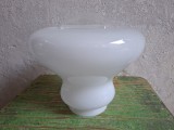 Abajur / Glob alb si transparent model deosebit anii 60 - 70 pentru lustra lampa veioza sau aplica !