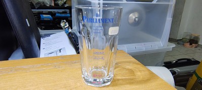 Pahar Parliament Vodka A7321han foto