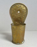 Suport de perete din alamă &ndash; decorat manual &ndash; cca 1830&ndash;1850