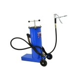 Cumpara ieftin Pompa de gresat actionata la picior 6L
