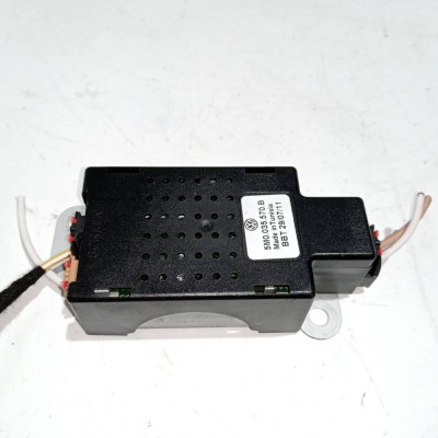 Amplificator semnal radio VW Golf VI 2009-2013 foto