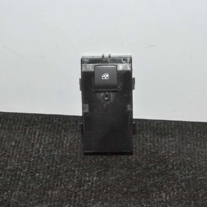 Buton geam ușă st&acirc;nga față OPEL ASTRA J 2011 OEM: 13301886 1527254
