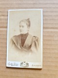 H434-CDV- Cabinet Foto Rutkay Fulop Arad Aradon anii 1900- Doamna de epoca carton gros 11/ 6,5 cm.