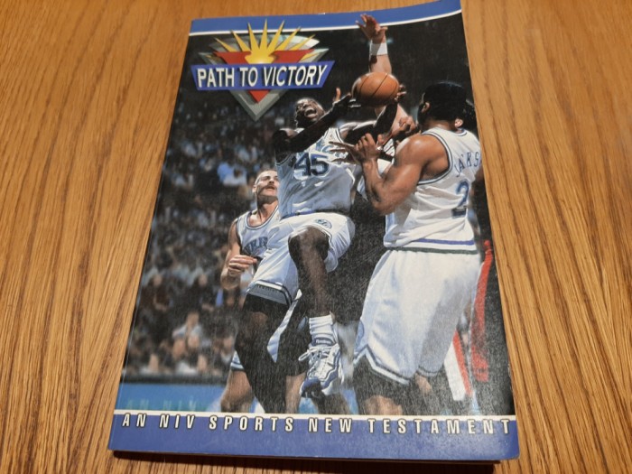 PATH TO VICTORY An NIV (New International Version) Sports New Testament - 1993