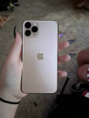 Iphone 11 pro 64GB foto