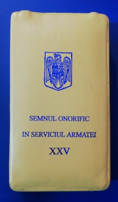 QW15 1 - cutie decoratie - Semnul onorific in serviciul armatei - 25 ani