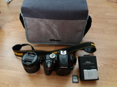 DSLR Nikon D3300 kit 18-55mm geanta, incarcator, card SD Sony 16 GB foto
