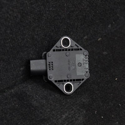 Senzor de accelerație AUDI A5 8T3 2010 OEM: 8K0907637A,0265005667 1499323 foto