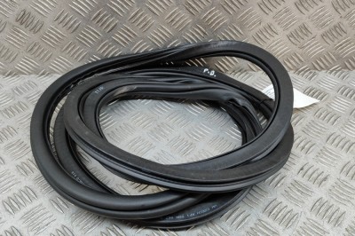 Garnitura ușă dreapta față SEAT TARRACO KN2 2019 OEM: 5NA867912B | 23096563 foto