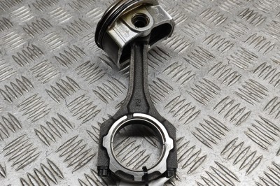 Piston LEXUS RX _L1_ 2010 OEM: 13101-31091,13201-39135 | 3897094 foto