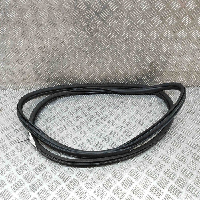 Garnitura ușă dreapta față CITRO&Euml;N C5 AIRCROSS 2024 OEM: 9811537480