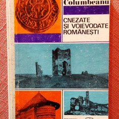 Cnezate si voievodate romanesti (editie cartonata) - Sergiu Columbeanu
