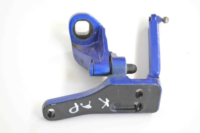 Balama capota dreapta față ASTON MARTIN DB11 2018 13147569