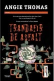 Cumpara ieftin Trandafir de asfalt/Angie Thomas