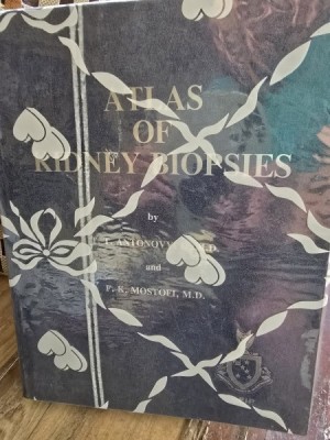Atlas of kidney biopsies - T. T. Antonovych, F. K. Mostofi foto