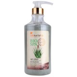 Sea of Spa Bio Spa Aloe Vera &amp; Mineral Mud cremă de duș și baie cu minerale din Marea Moartă aloe vera 780 ml