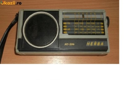 RADIO NEIVA RP-204 ,FUNCTIONEAZA SI PE LUNGI SI PE MEDII TARE SI CLAR . foto