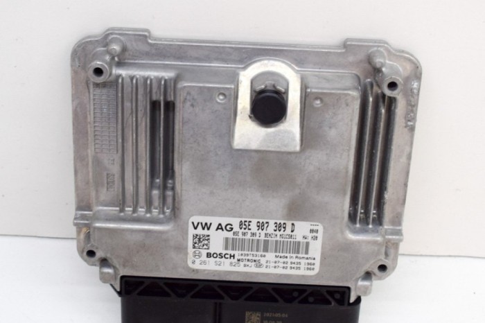 Unitate de control motor VW GOLF VIII CD1 2022 OEM: 05E907309D,0261S21825,1039T53160 | 20988254