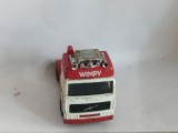 bnk jc Corgi - cap tractor Volvo Globetrotter - Wimpy