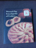 WOMAN&#039;S DAY, ENCYCLOPEDIA OF COOKERY, VOL.16, PEA-PLA (RETETE CULINARE, TEXT IN LIMBA ENGLEZA)