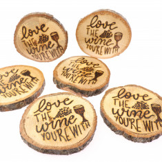Suport pentru pahare din lemn reciclat - "Love the wine you're with" | Deco Sara's Handmade