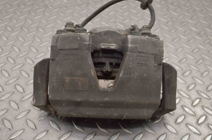 Etrier de fr&acirc;nă dreapta față AUDI A6 4G2, C7, 4GC 2016 OEM: Sedan | 14855900