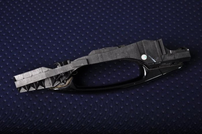 M&acirc;ner exterior ușă st&acirc;nga spate VW JETTA MK6 162, 163 2016 OEM: 5N0837885H | 2545554