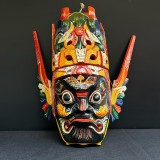 Mască decorativă din rășină colorată &ndash; China