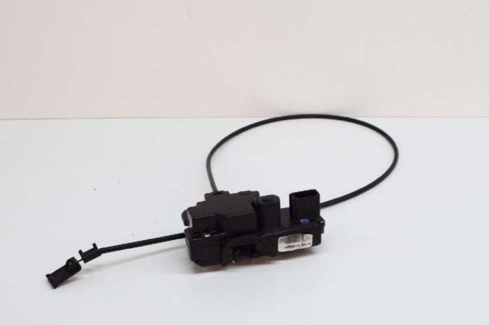 &Icirc;ncuietoare ușă dreapta spate TESLA MODEL S 2014 OEM: 6008914-00-D 11550243