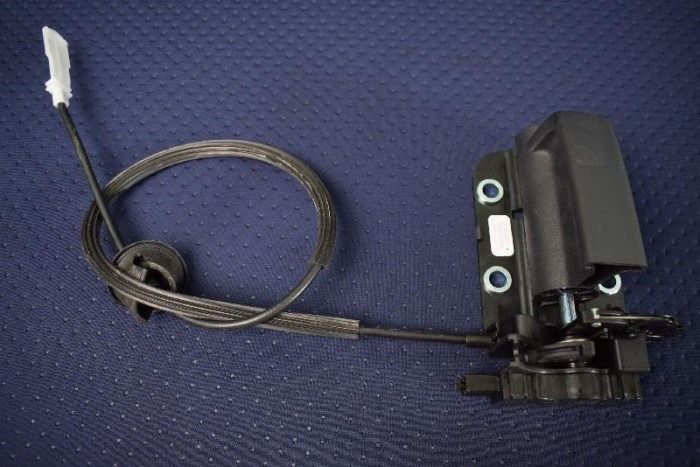 Cadru m&acirc;ner interior ușă st&acirc;nga spate VW SHARAN 7N1, 7N2 2014 OEM: 7N0843641J 2326644