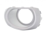 Grila bara fata Subaru Outback (Br), 09.2009-10.2015, Dreapta, 57731AJ4809P, 722827-2 cu locas pentru proiectoare
